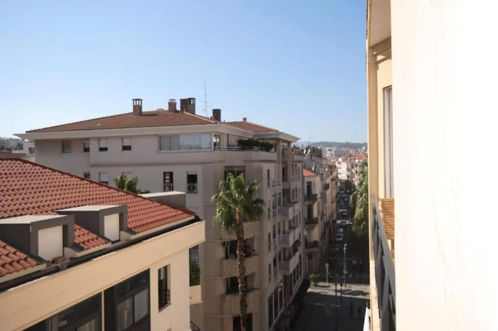 Studio à Cannes-Untagged