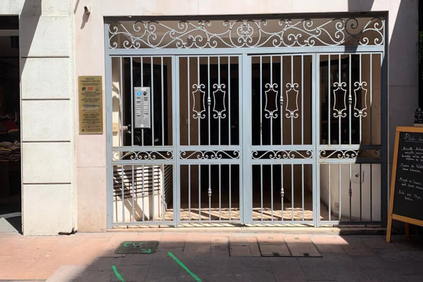 Appartements à Cannes-Untagged