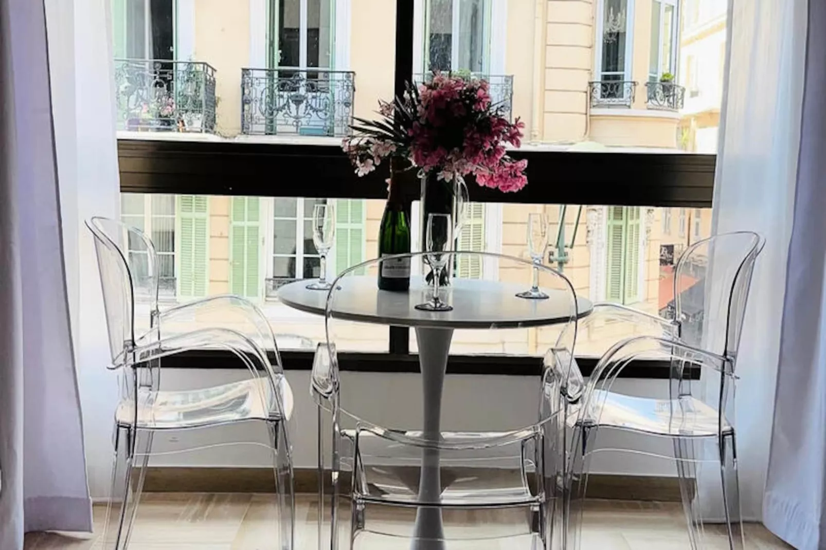 Studio à Cannes-Non tagué