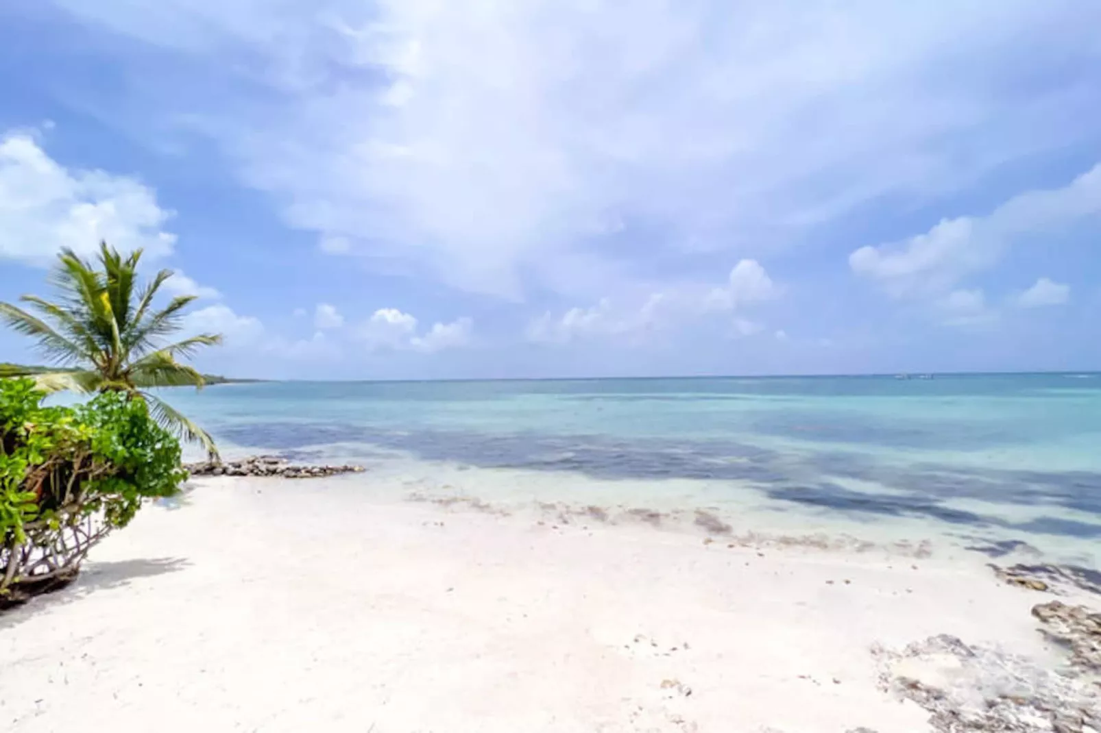 Maison à Saint François - Untagged