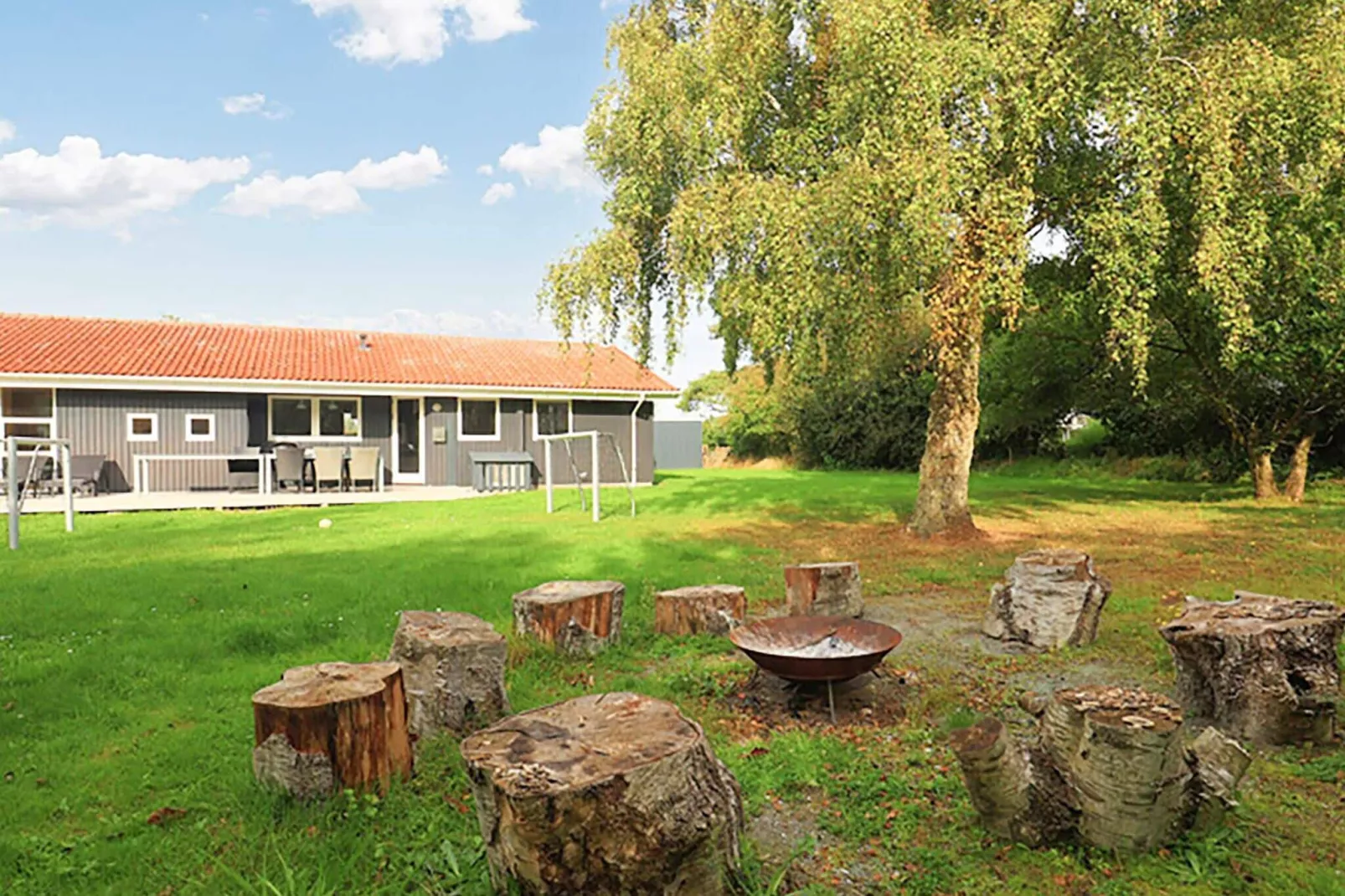 10 person holiday home in Humble-Outdoor
