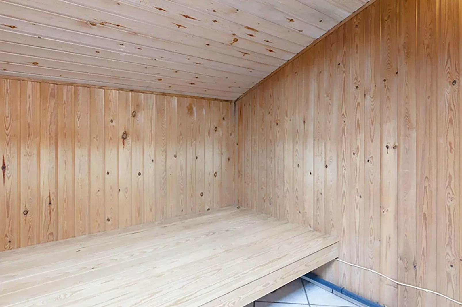 10 person holiday home in Humble-Sauna