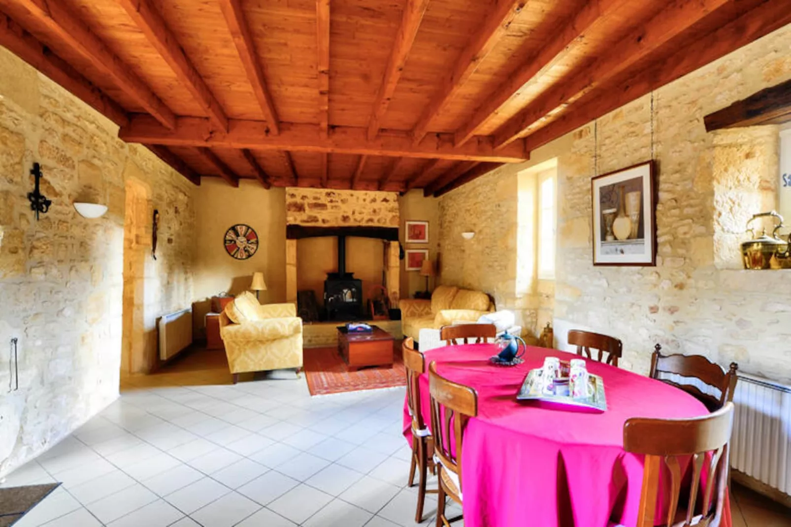 Maison à Saint Leon sur Vezere-Non tagué