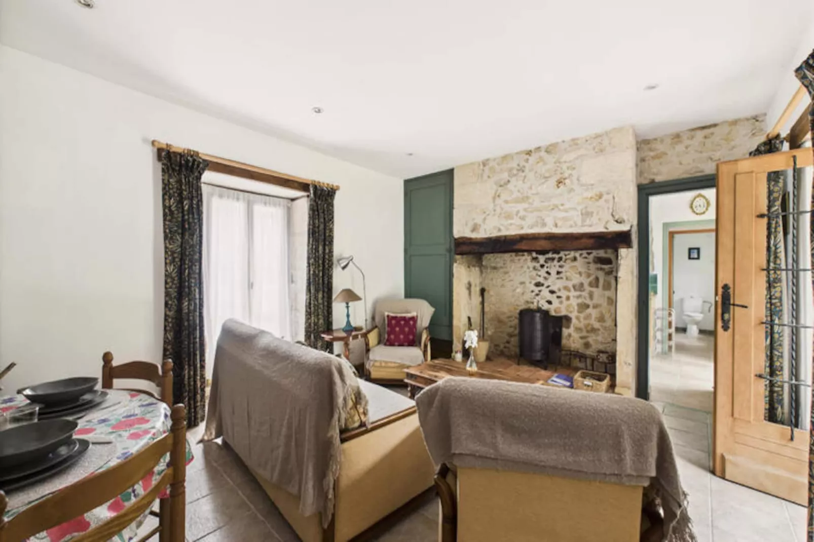 Maison à Montignac-Nicht zugeordnet