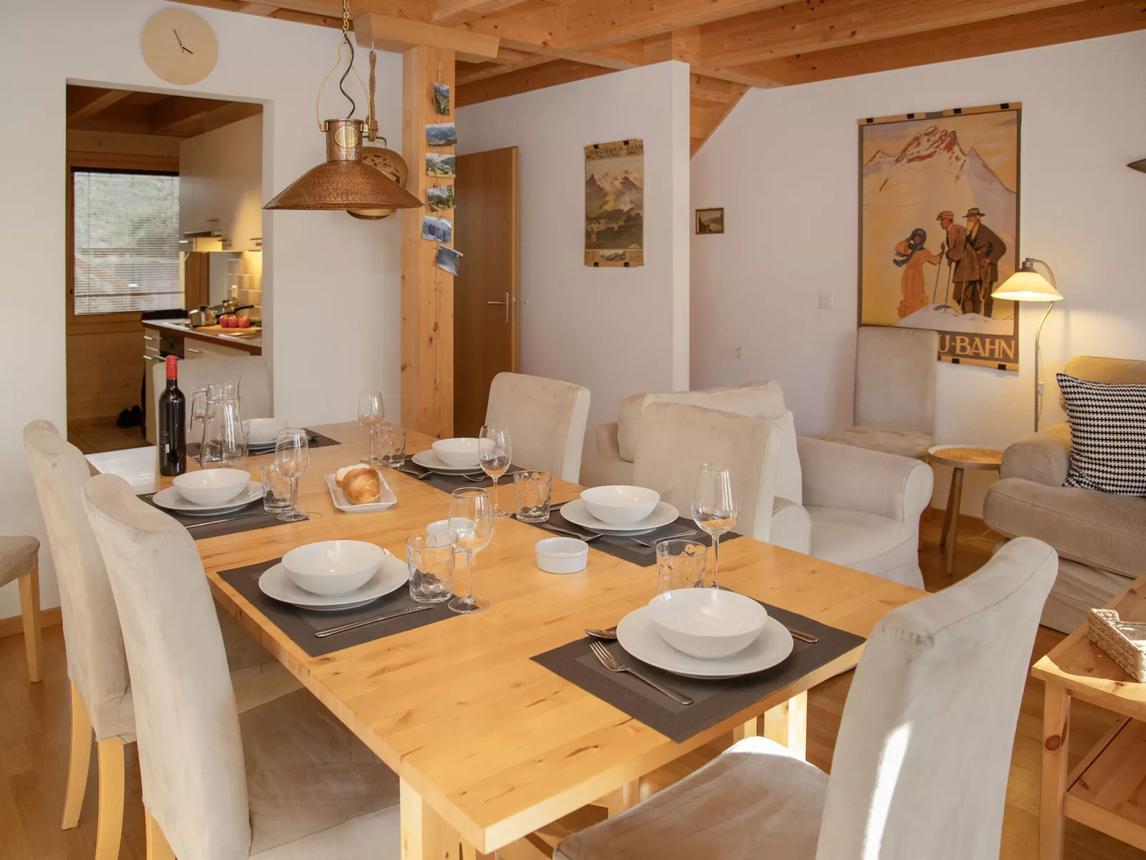 Racer's Retreat Apt.2-Drinnen