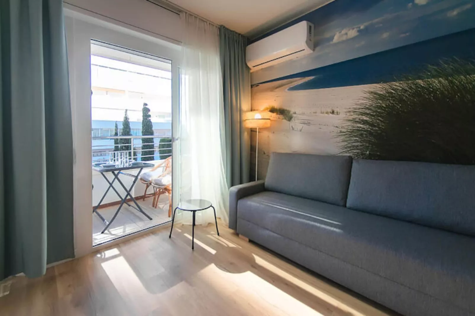 Appartements à Roses-Untagged