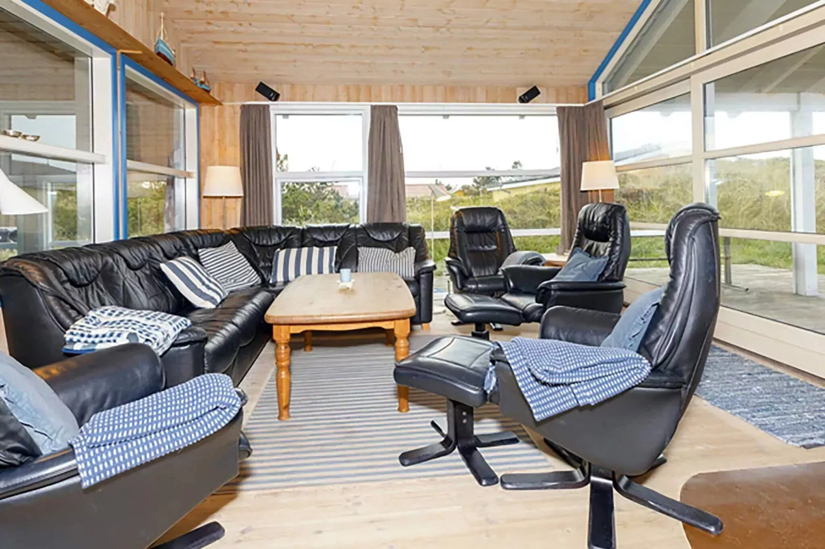 12 person holiday home in Thisted-Indoor