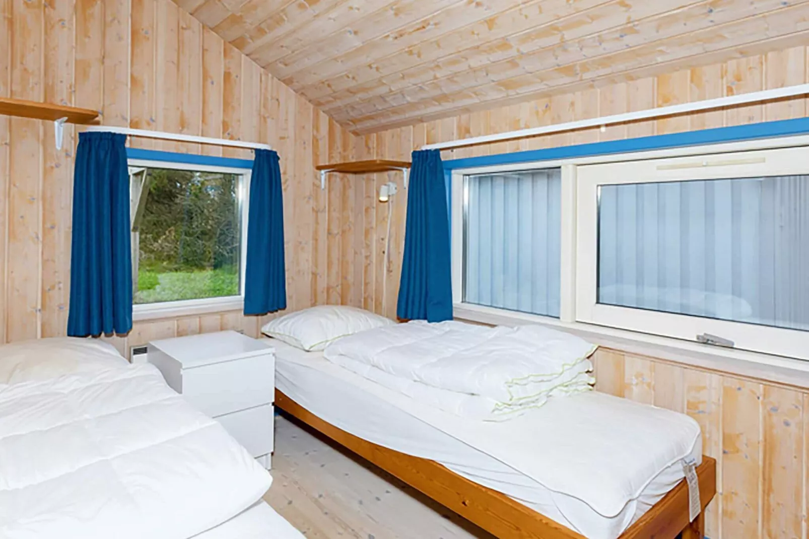 12 person holiday home in Thisted-Indoor