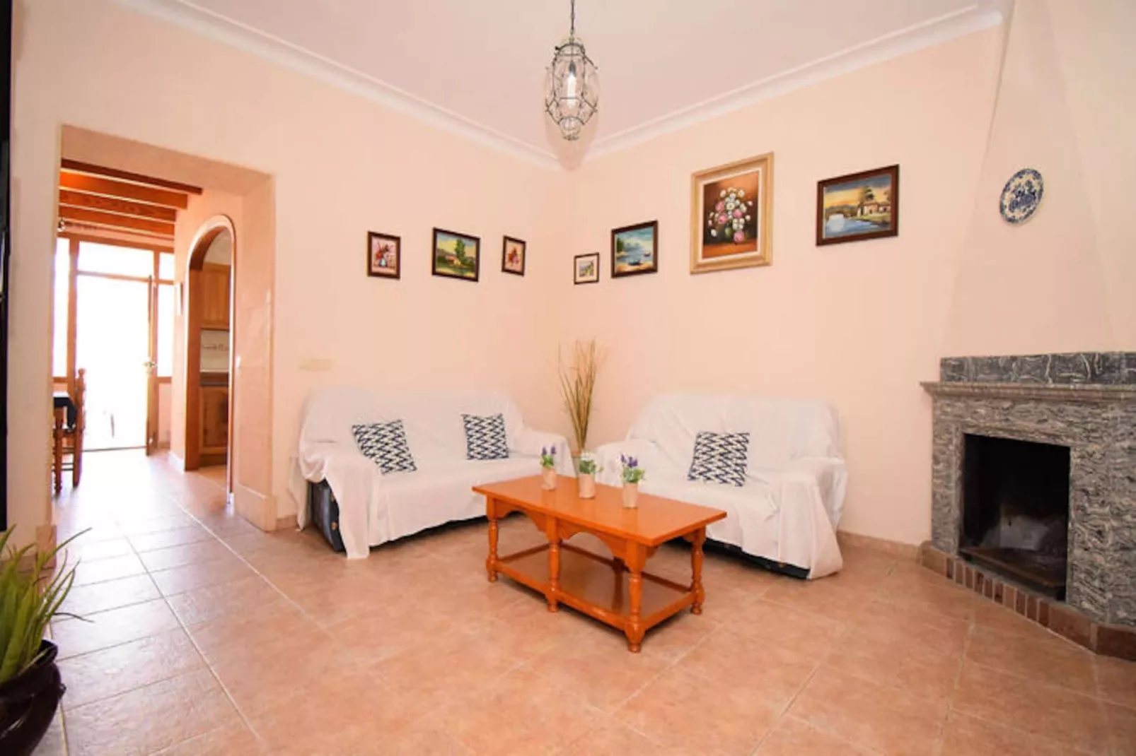 Maison à Maria de la Salut-Untagged