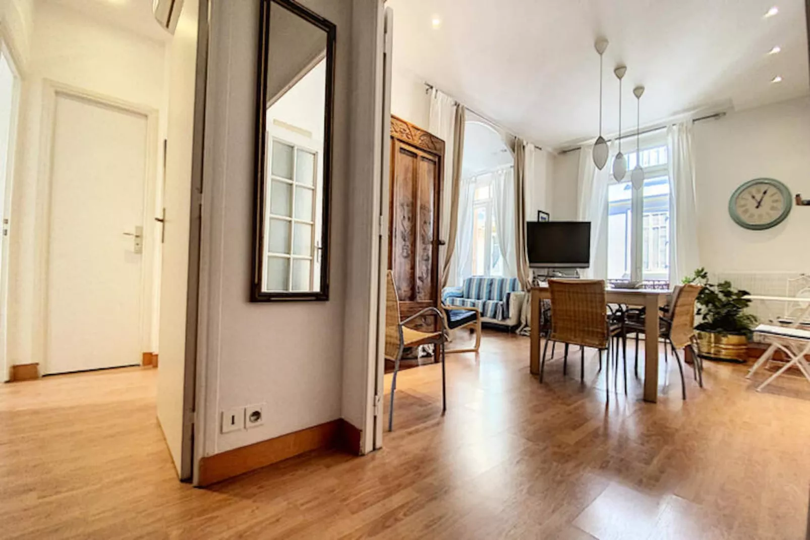 Appartements à Cannes-Untagged