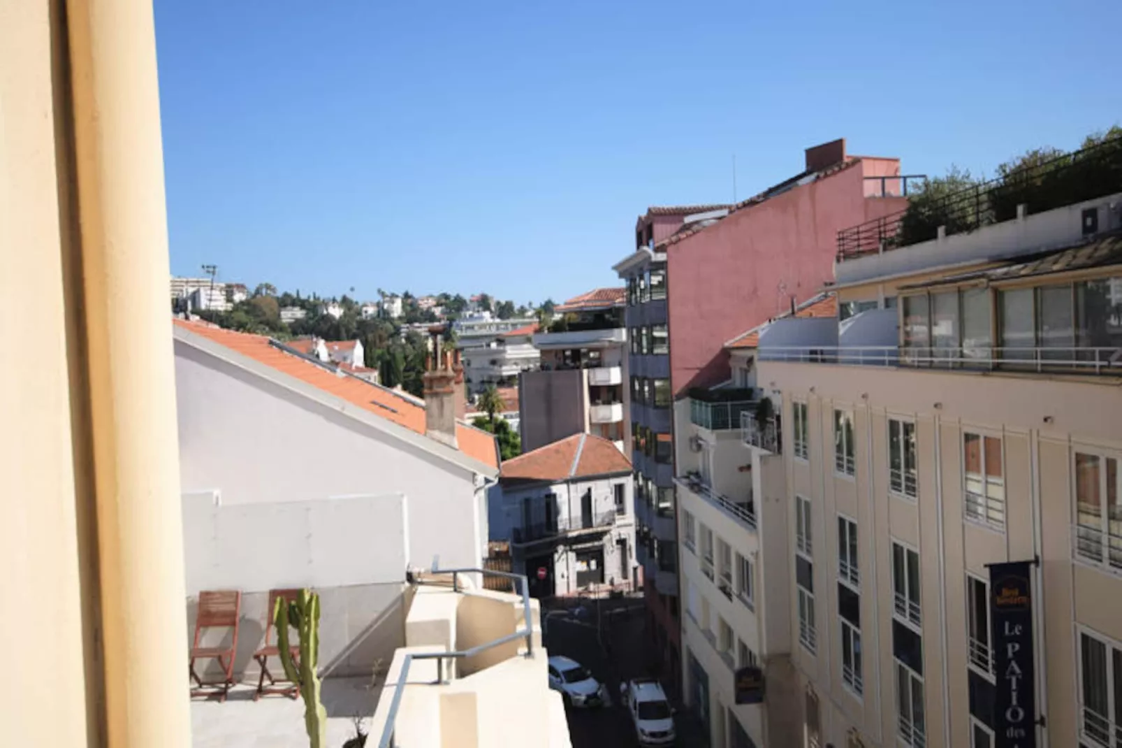 Studio à Cannes-Untagged