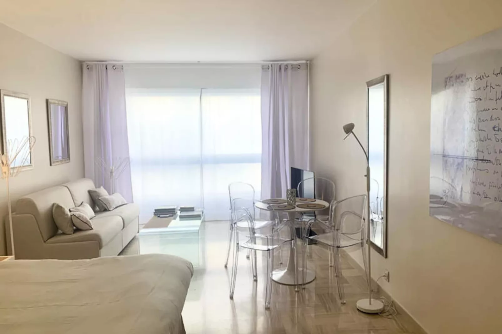 Studio à Cannes-Non tagué