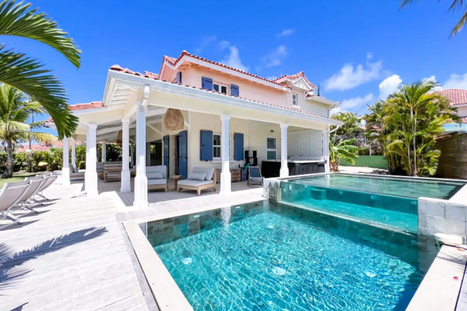 Maison à Saint François - Untagged