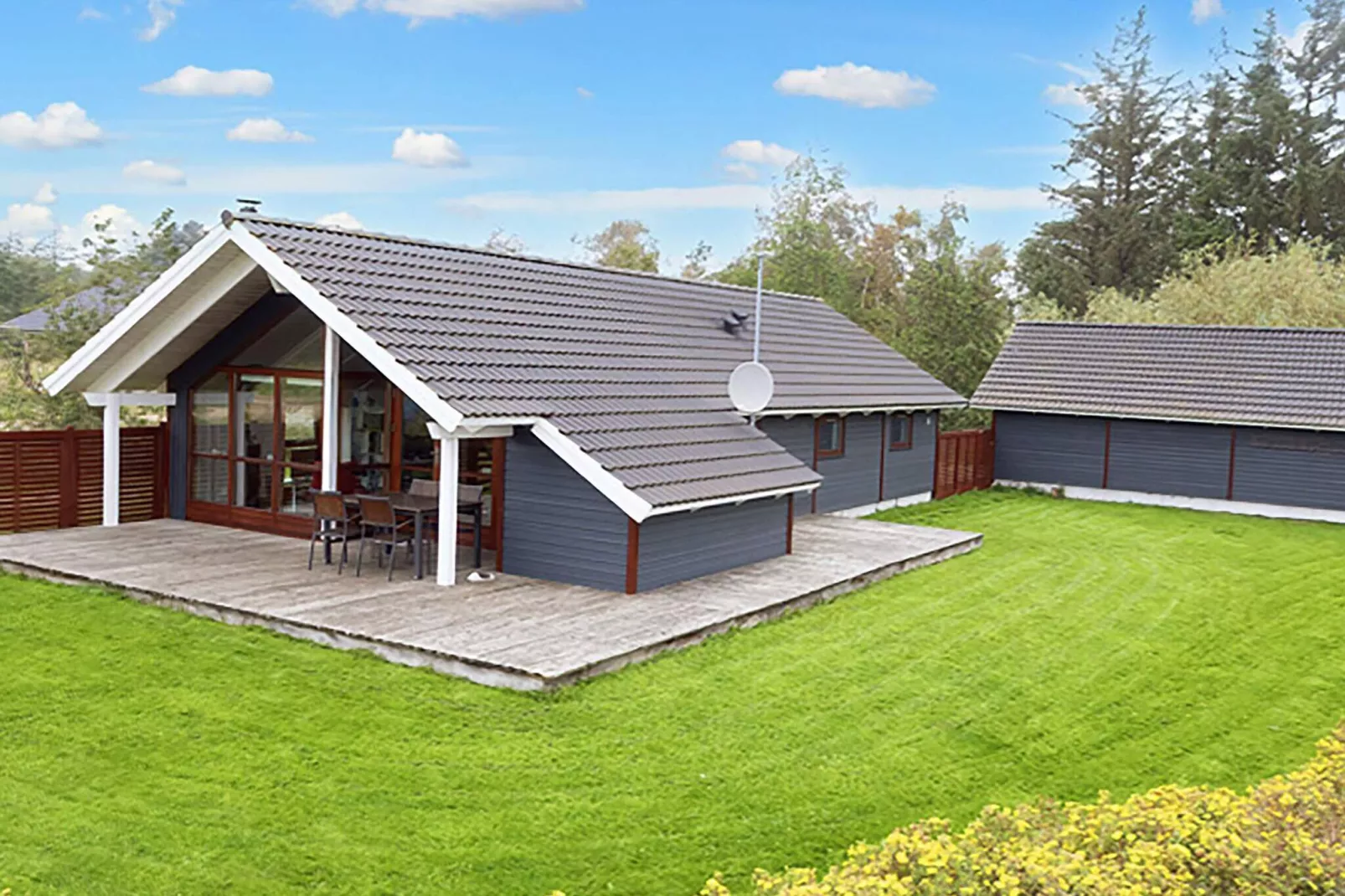 6 person holiday home in Øster Assels-Outdoor