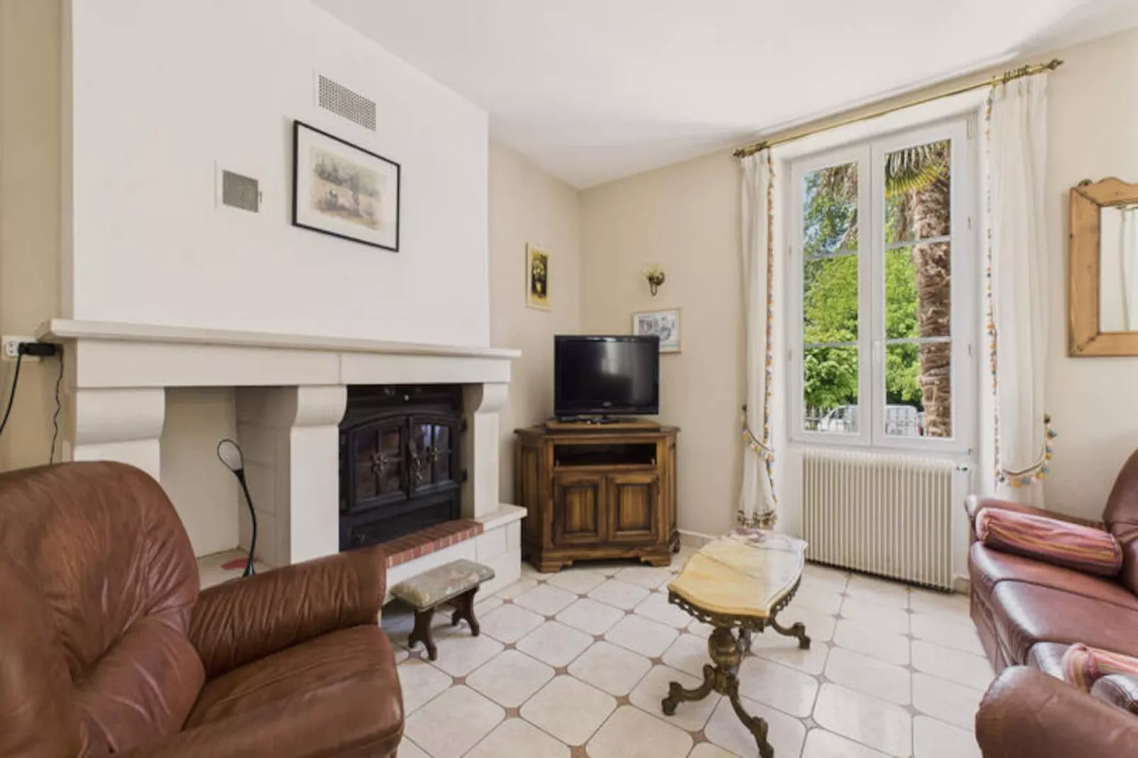 Maison à Montignac-Nicht zugeordnet