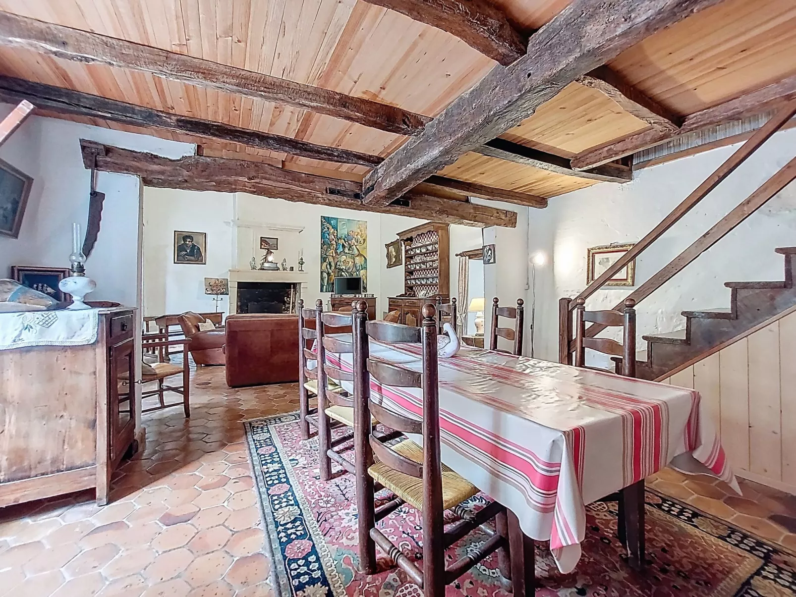 Les Vidalières-Inside