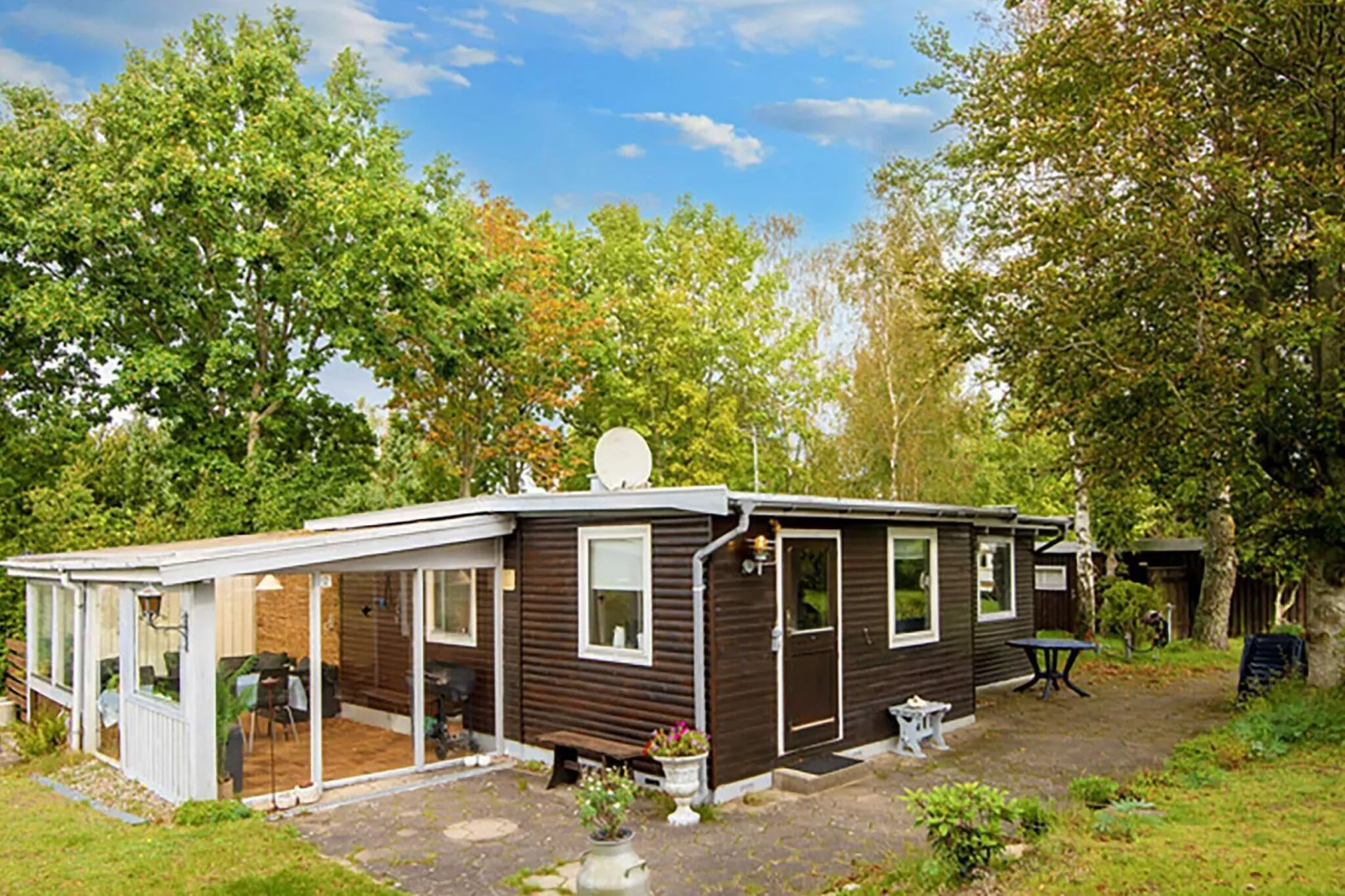 4 person holiday home in Allingåbro-By Traum-Outdoor