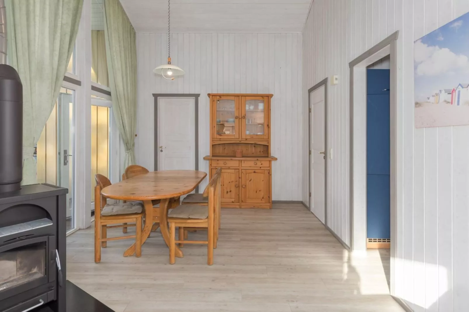 FH Seeschwalbe 147-Esszimmer