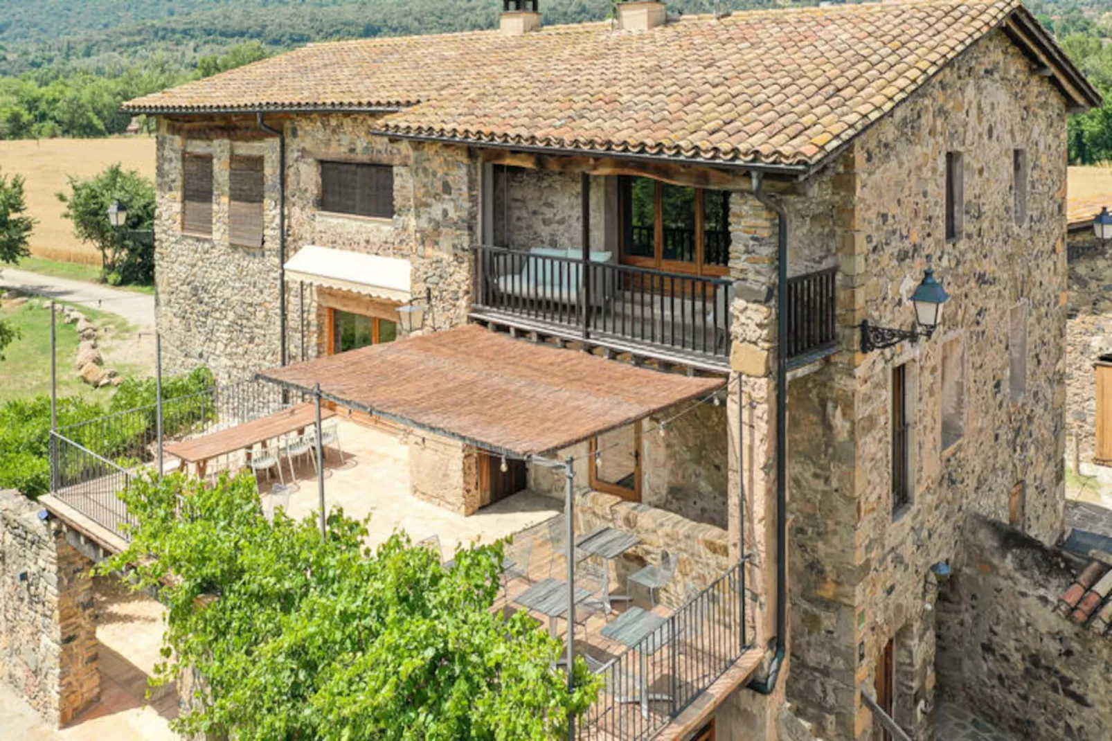 Mobil Home - Bungalow - Cottage à Montagut i Oix-Non tagué