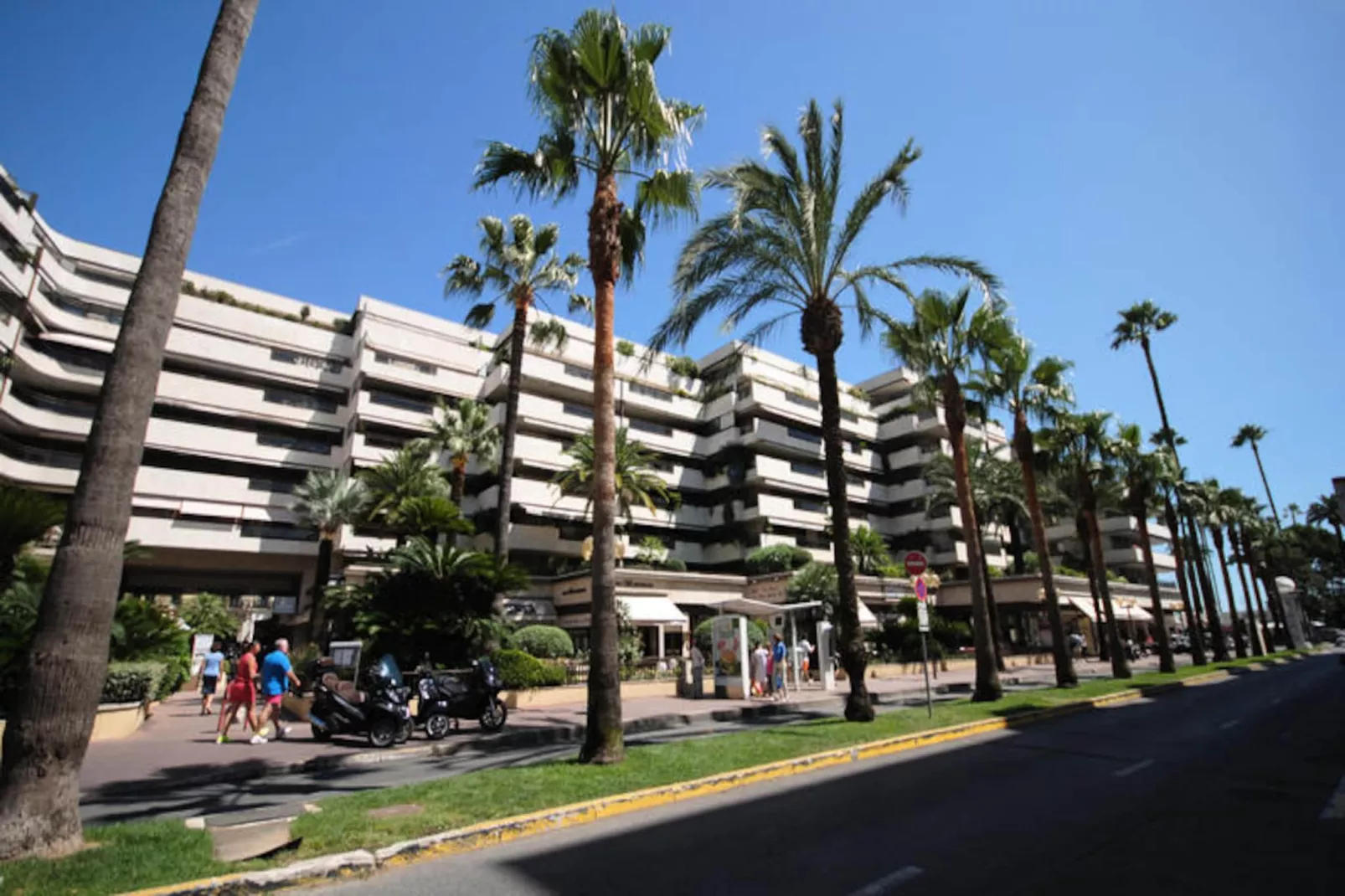 Studio à Cannes-Non tagué