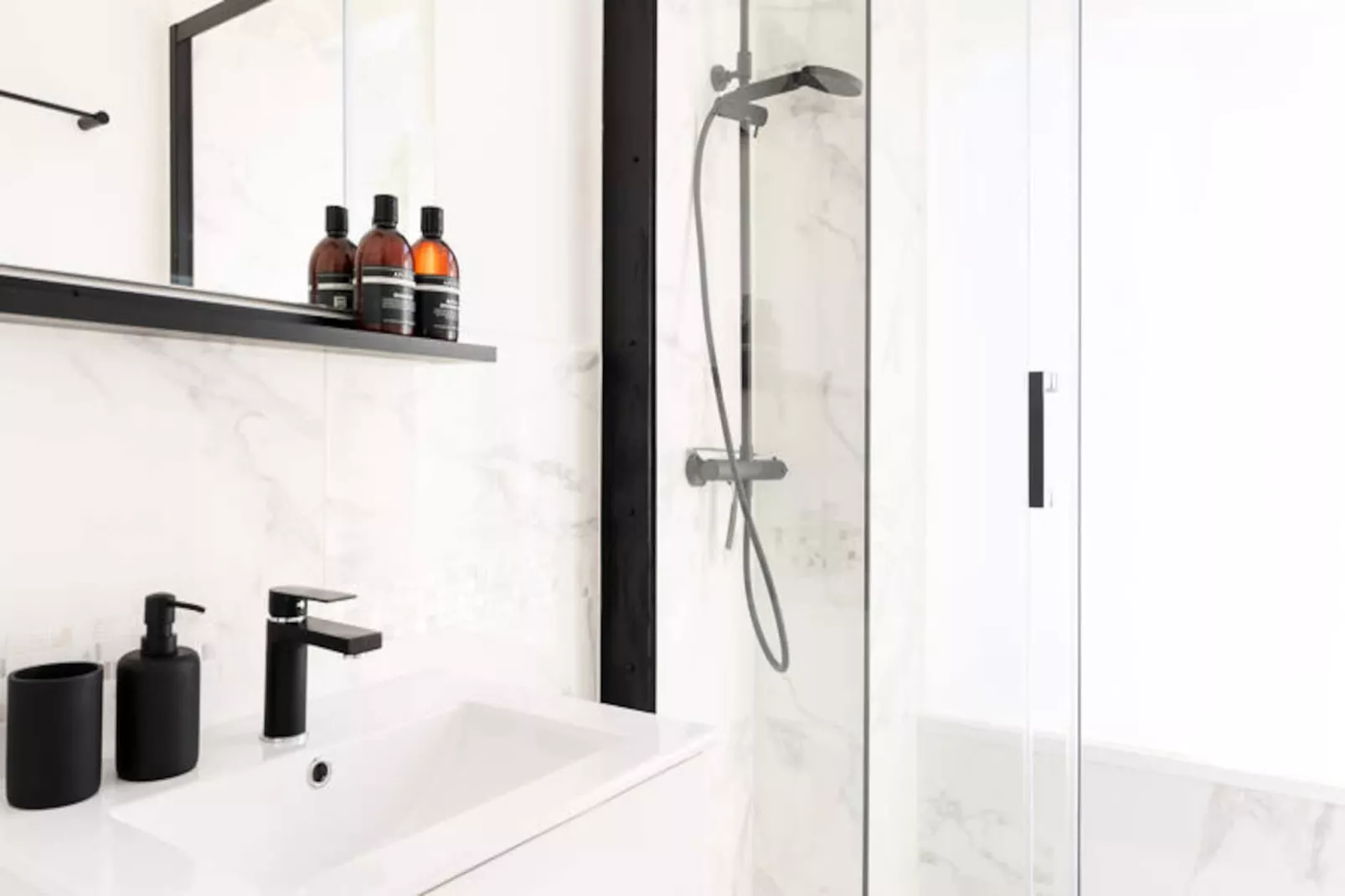 Appartements à La Bourboule-Non tagué