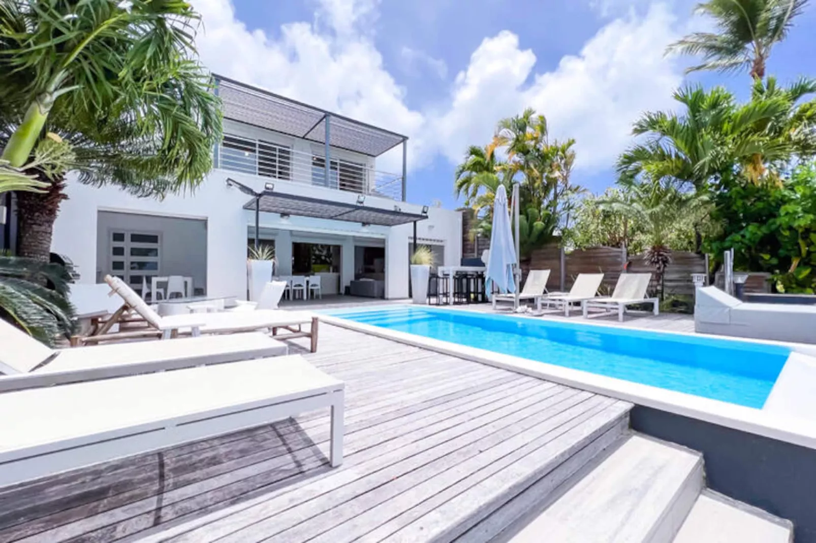 Maison à Saint François - Untagged