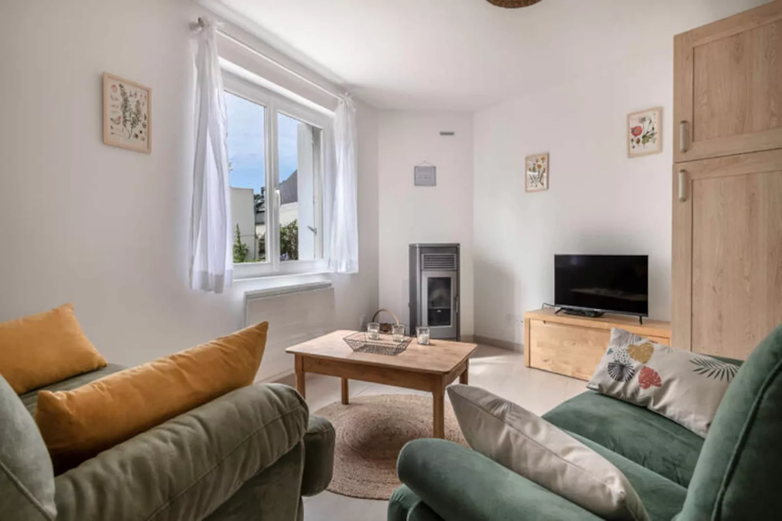 Maison à Saint-Armel-Nicht zugeordnet