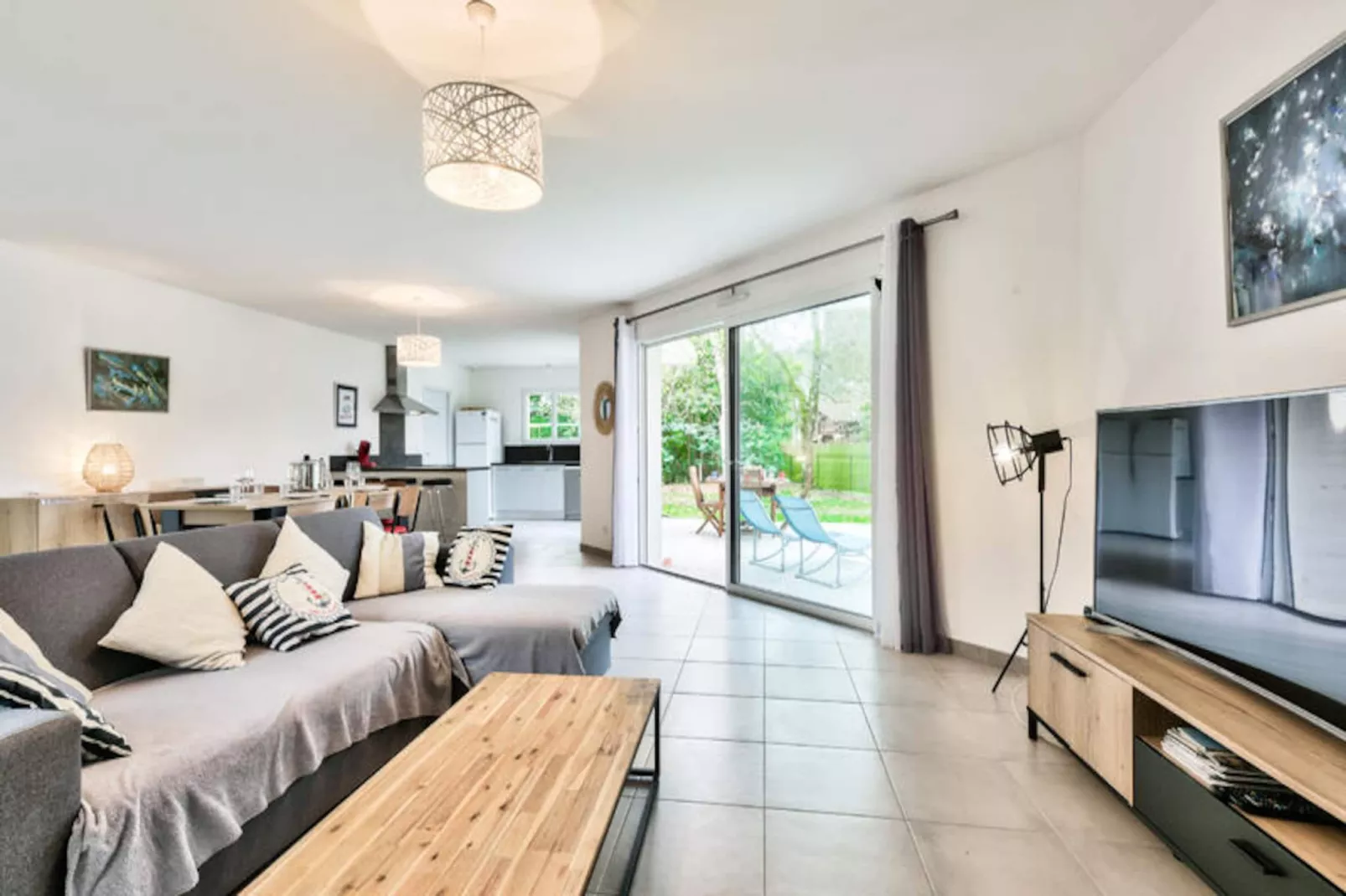 Maison à Arès - Bassin d'Arcachon-Untagged