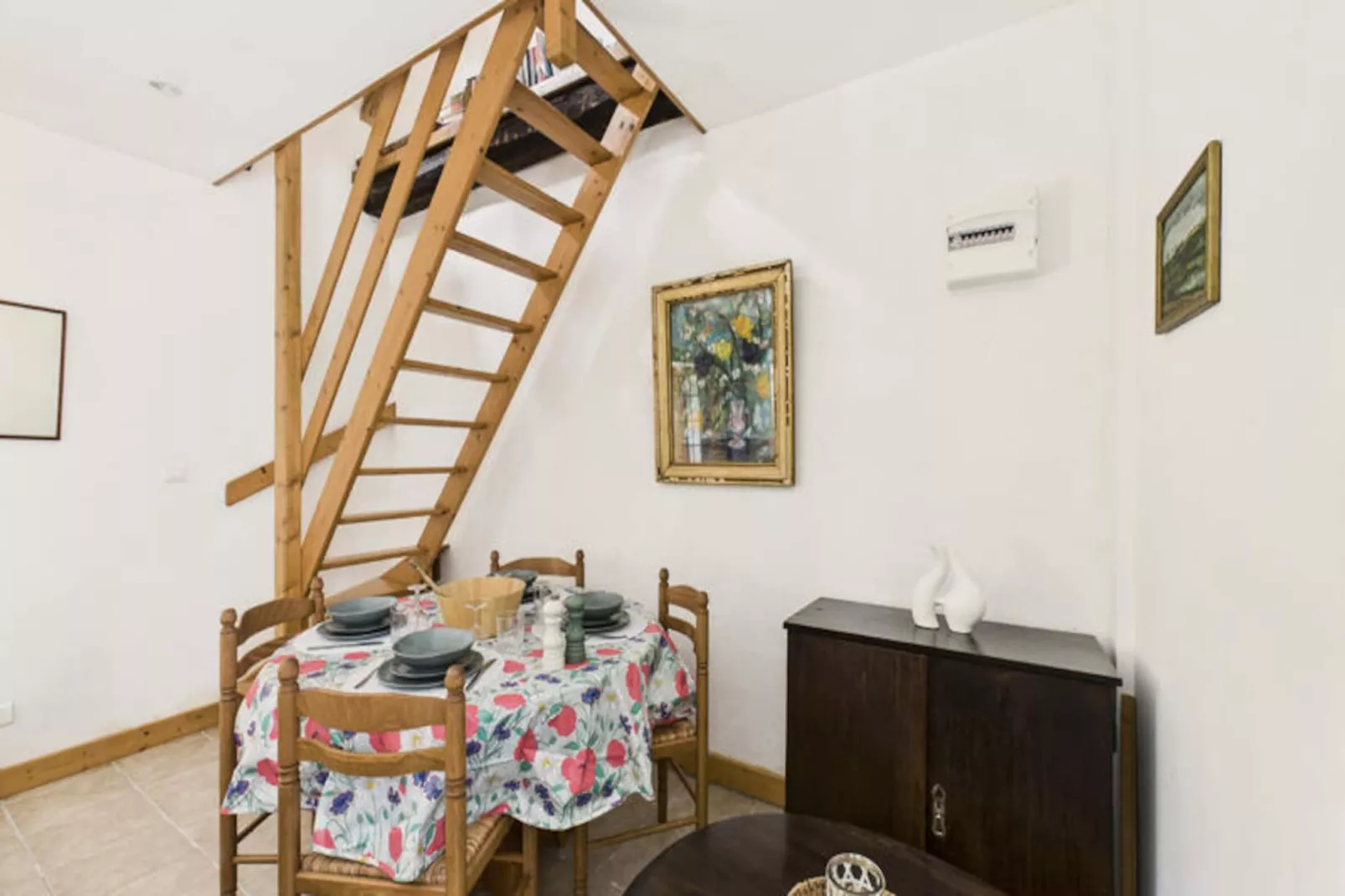 Maison à Montignac-Nicht zugeordnet