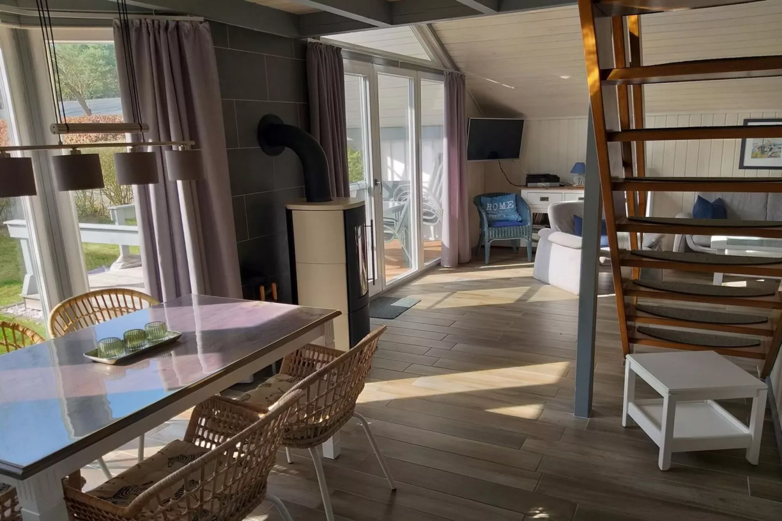 FH Wildgans Comfort Nr 136-Dining room