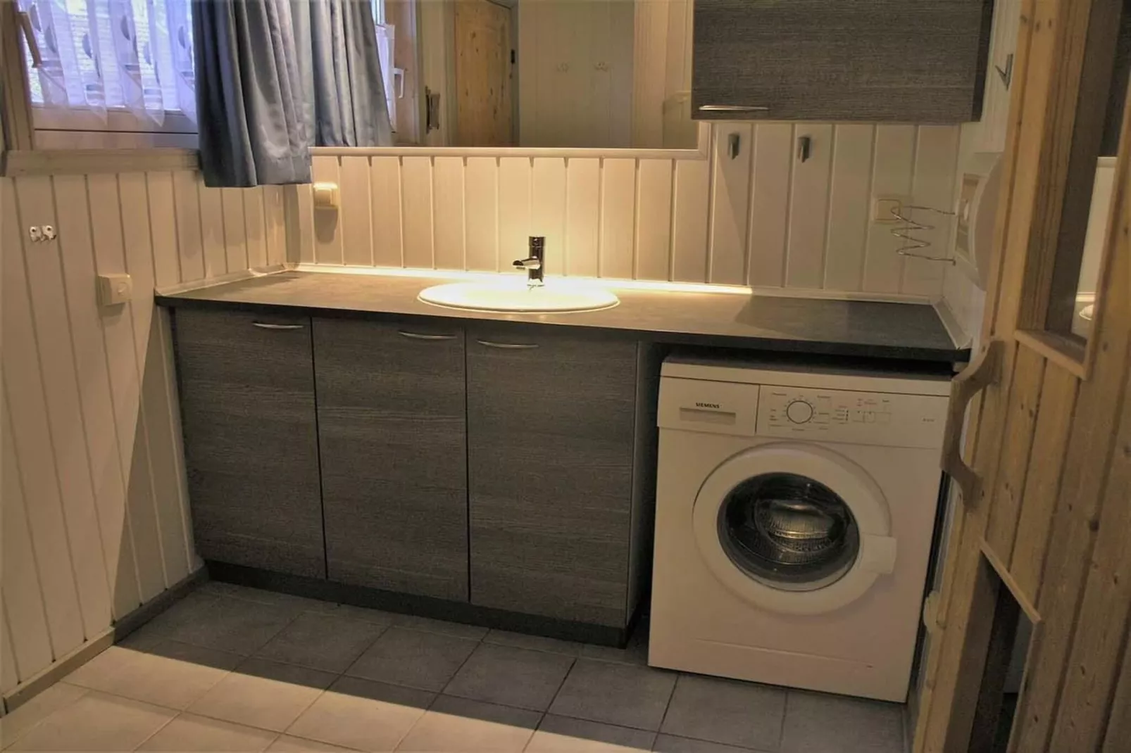 FH Wildgans Comfort Nr 72-Badezimmer