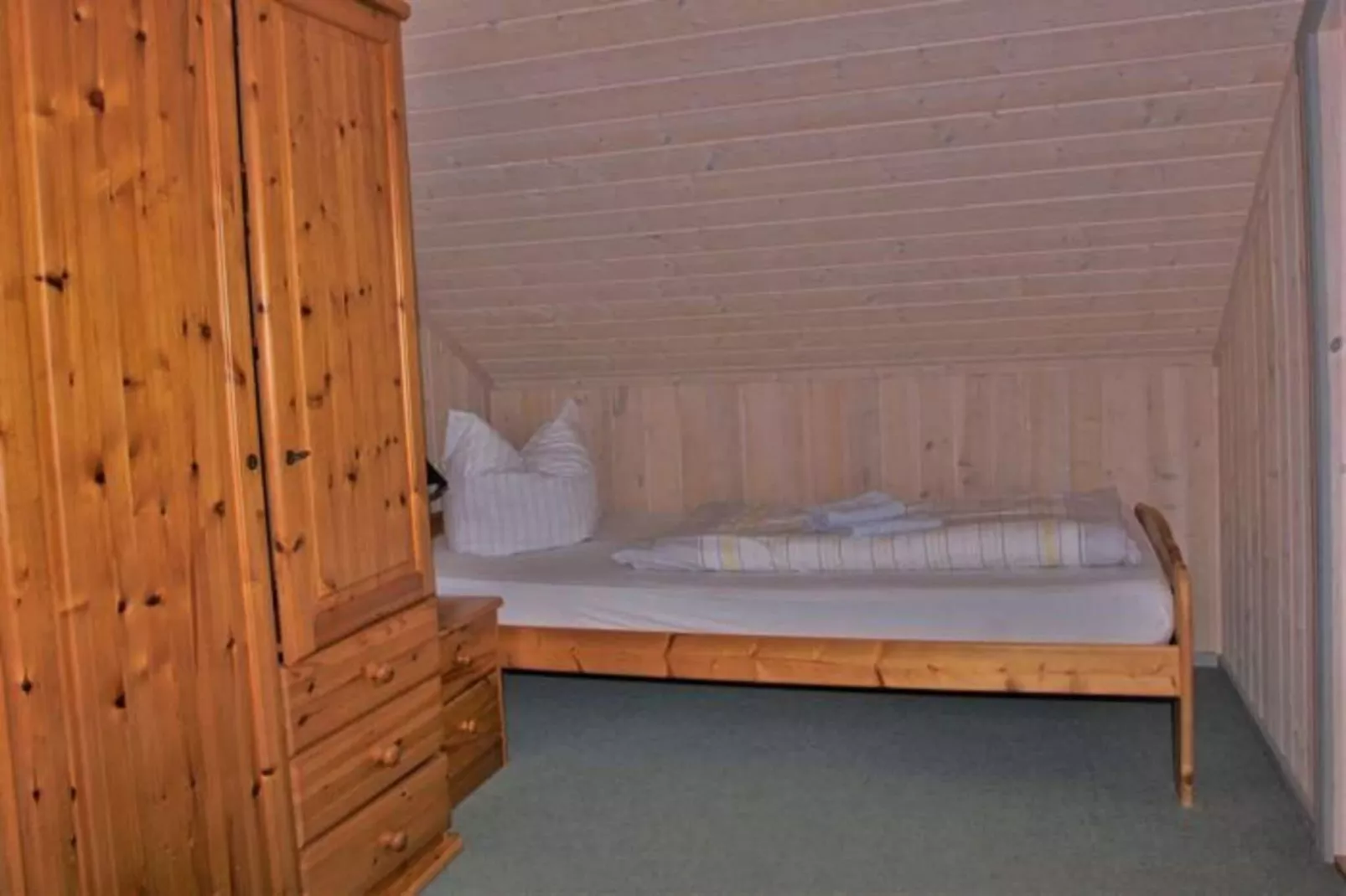 FH Wildgans Comfort Nr127-Bedroom