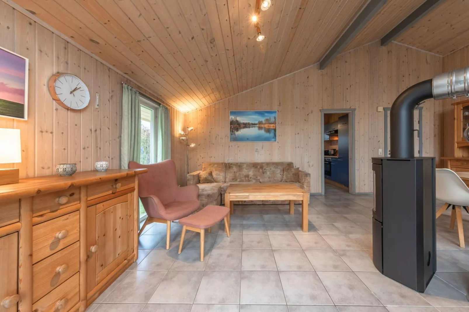 FH Seeschwalbe 220-Salon