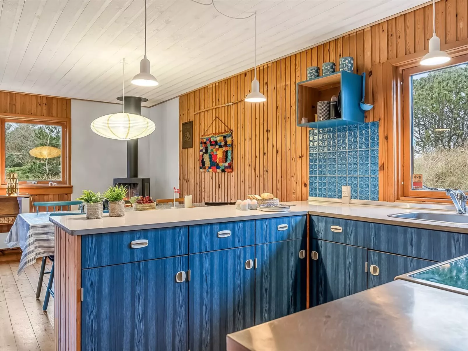 "Anneka" - 750m from the sea-Dedans