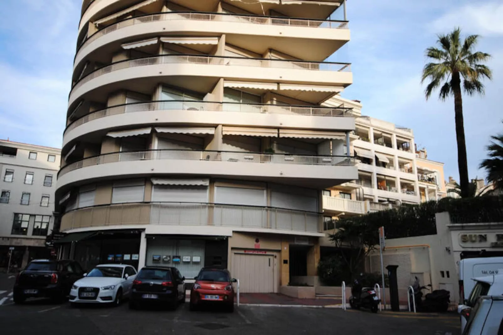 Studio à Cannes-Untagged