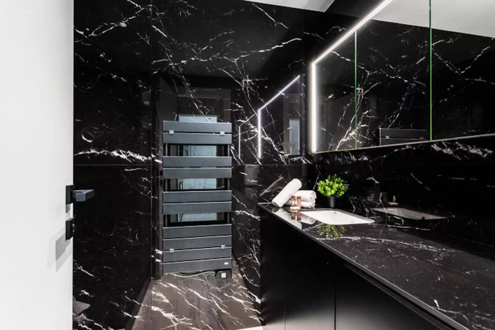 Appartements à Cannes-Nicht zugeordnet