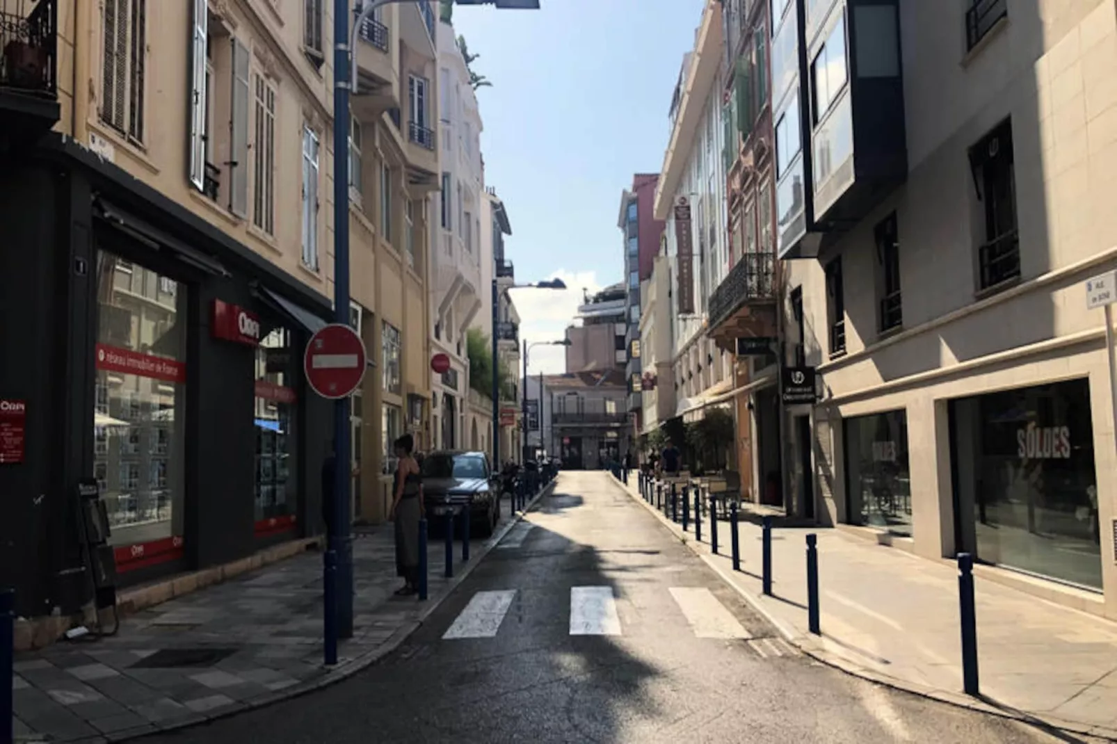 Studio à Cannes-Untagged