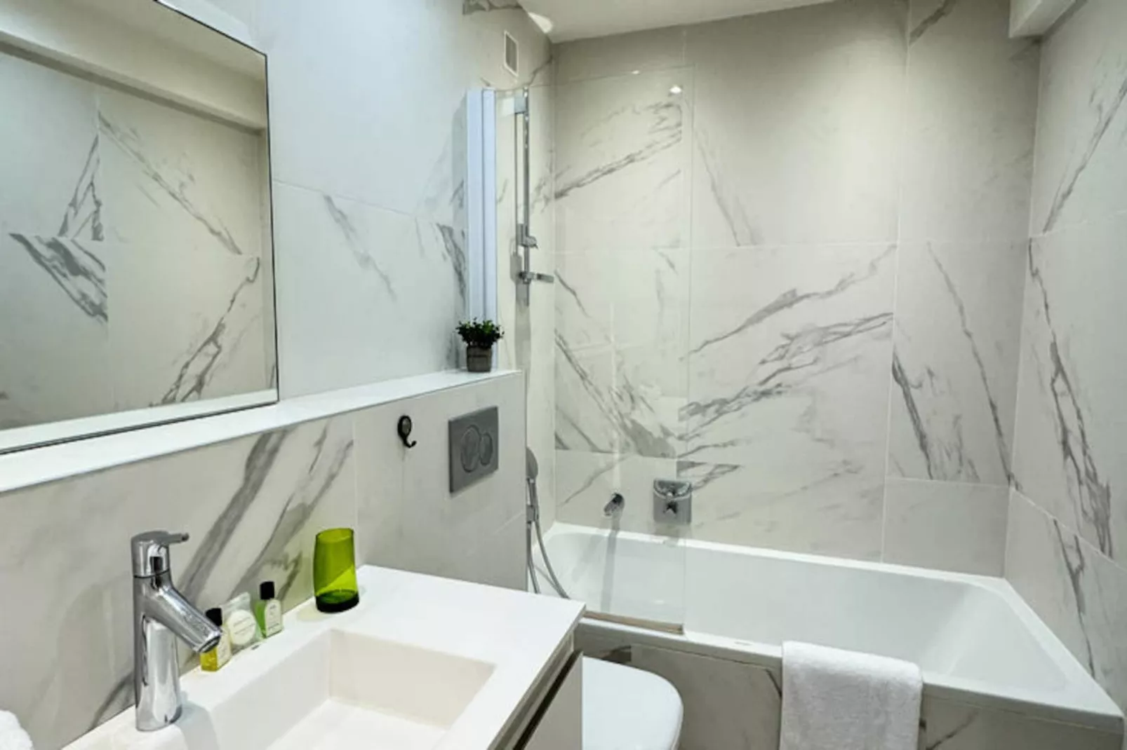 Appartements à Cannes-Nicht zugeordnet