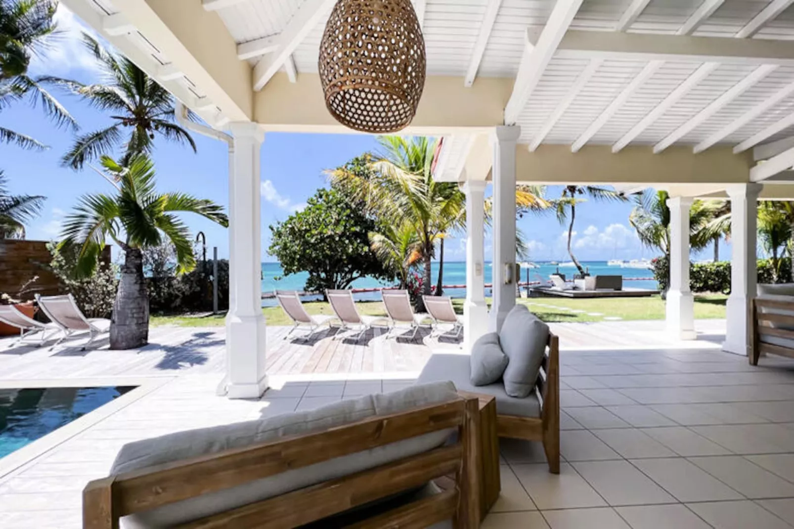 Maison à Saint François - Untagged