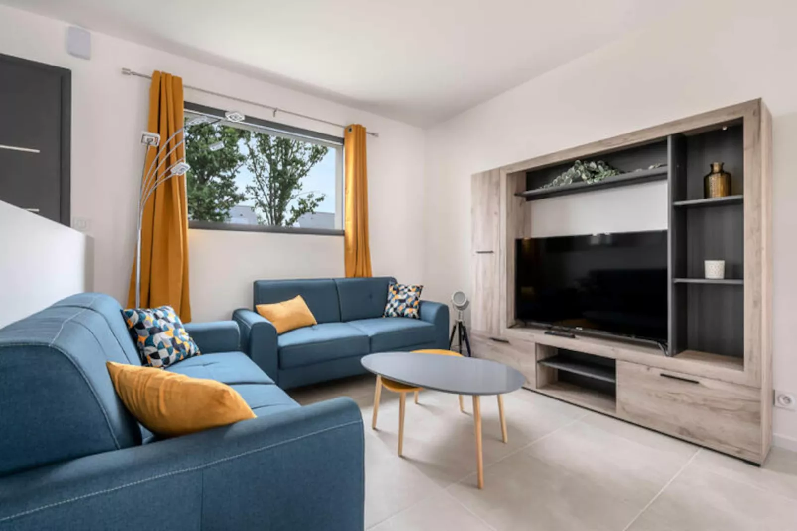 Maison à Le Tour du Parc-Untagged