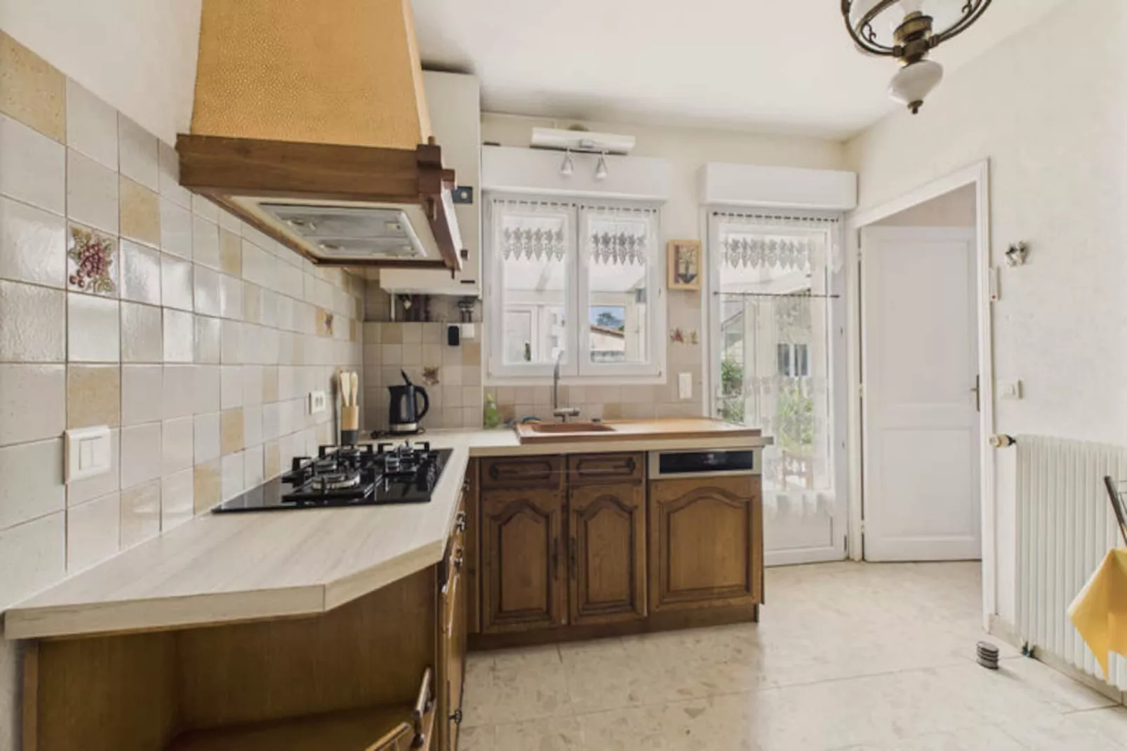 Maison à Montignac-Nicht zugeordnet