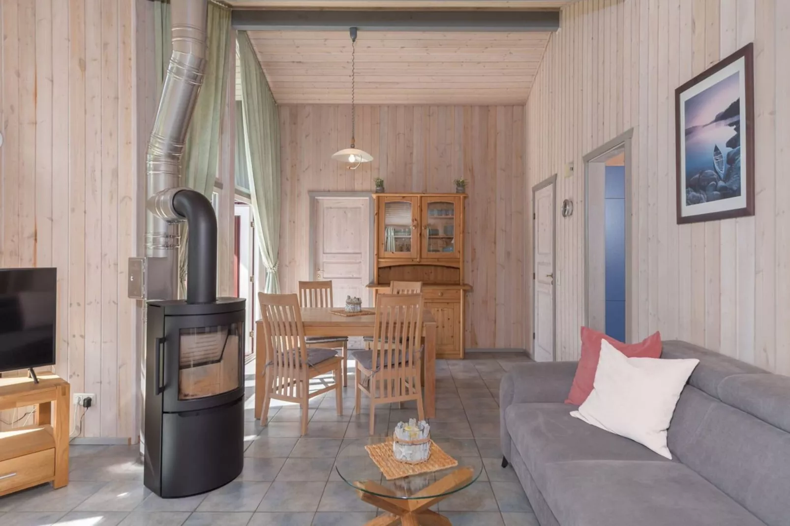 FH Seeschwalbe 163-Salon