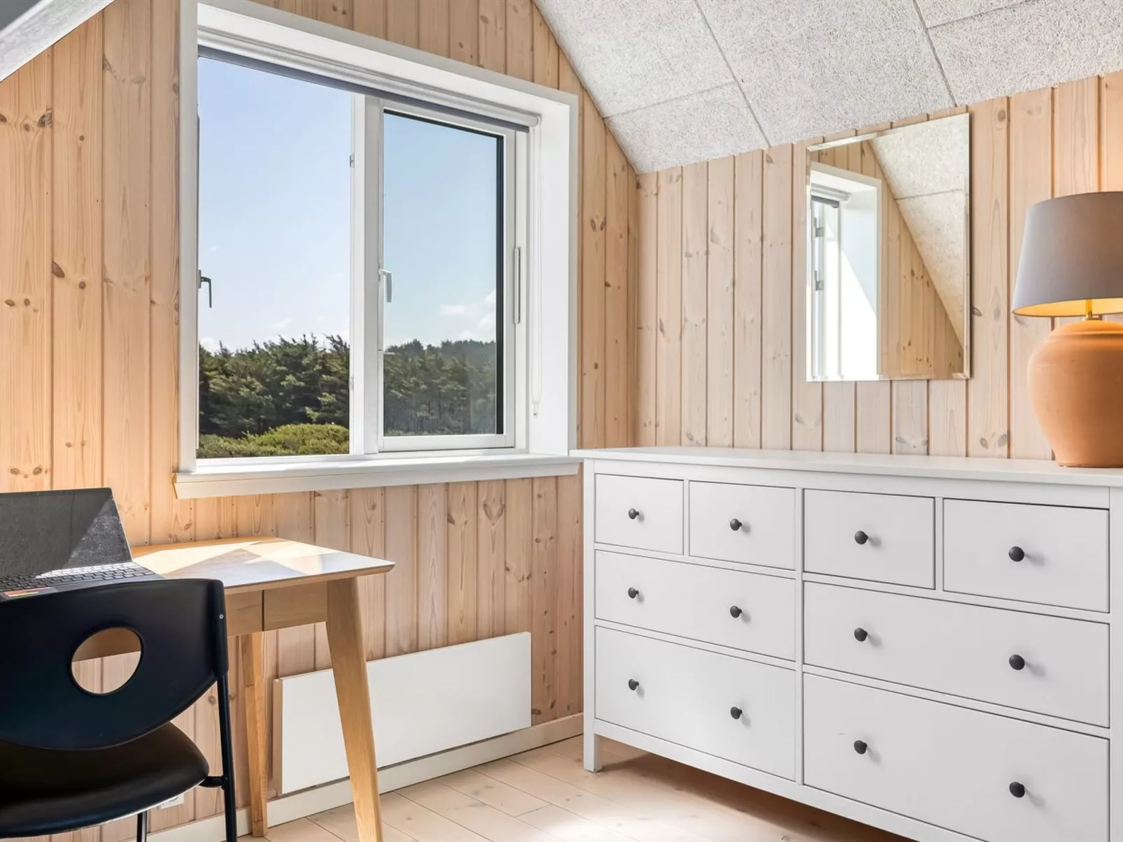 "Tekla" - 180m from the sea-Drinnen