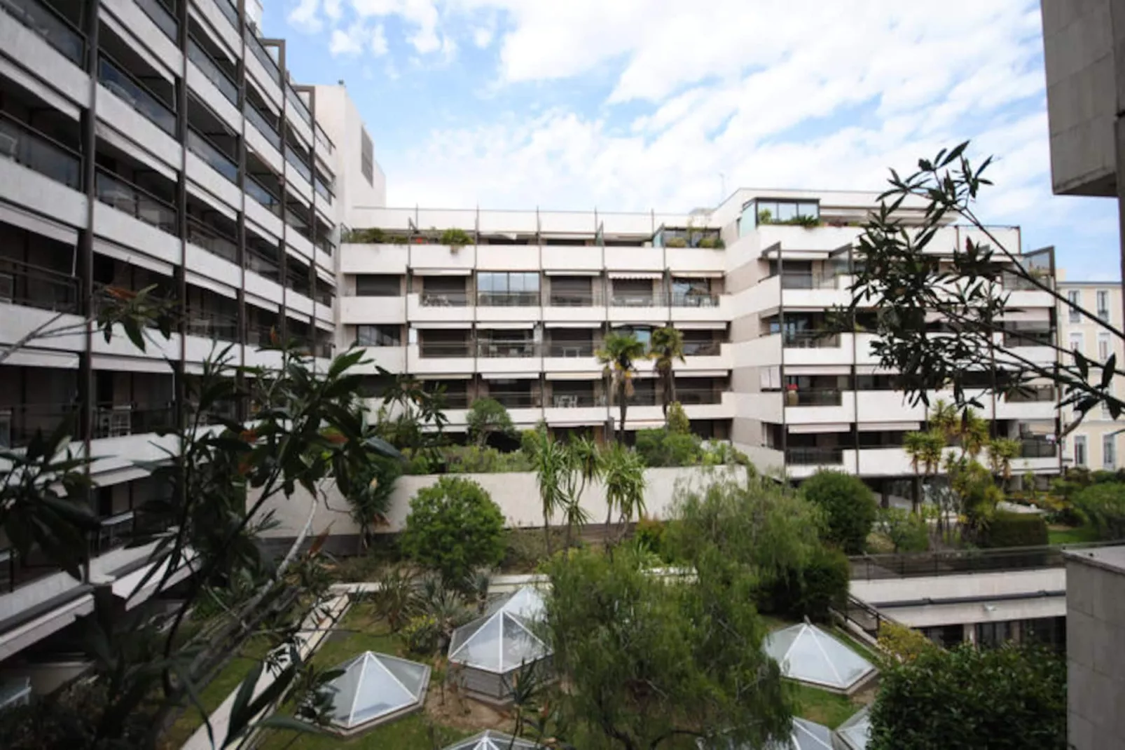 Studio à Cannes-Untagged