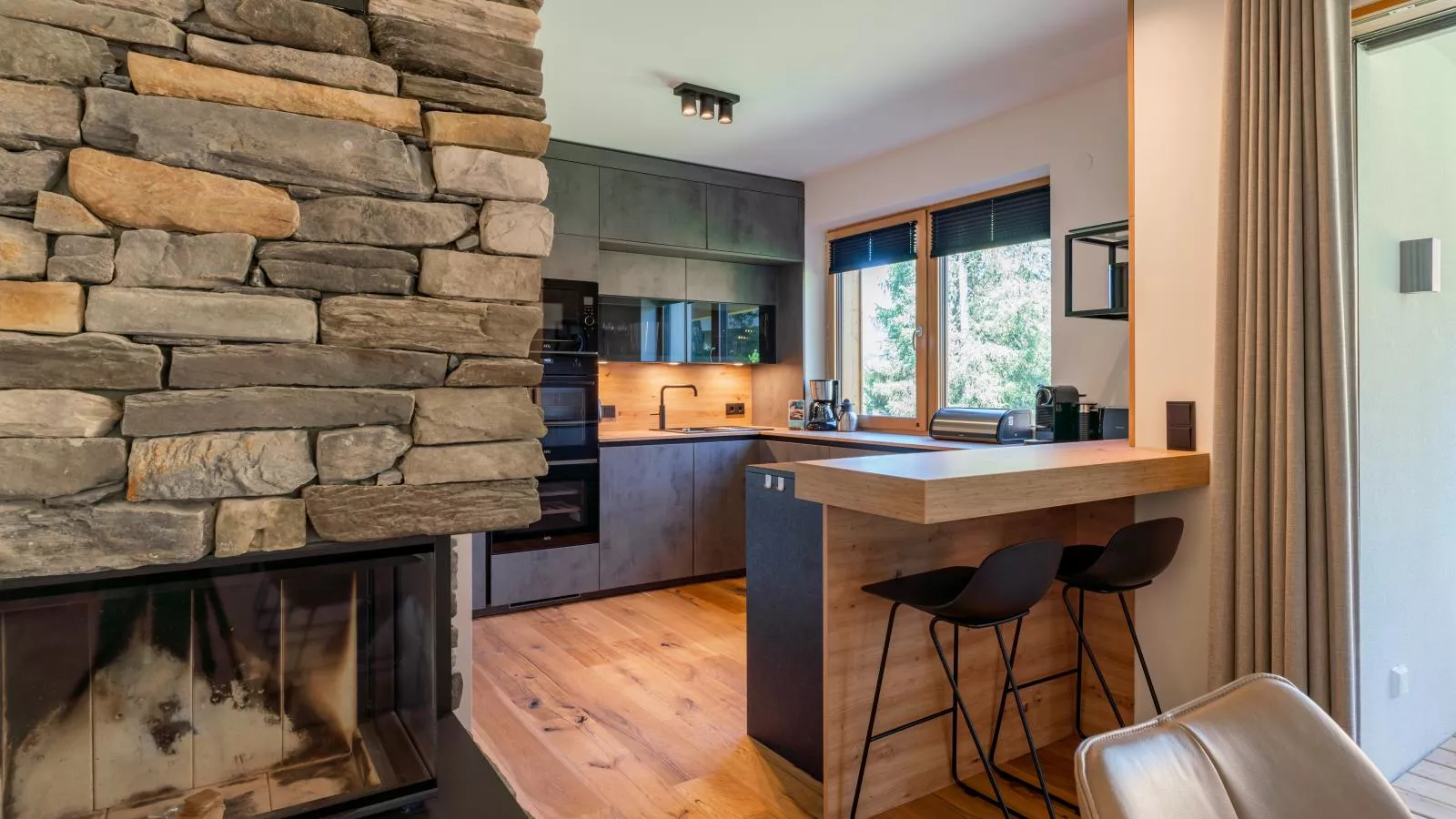 Romantik Mountain Chalet-Cuisine