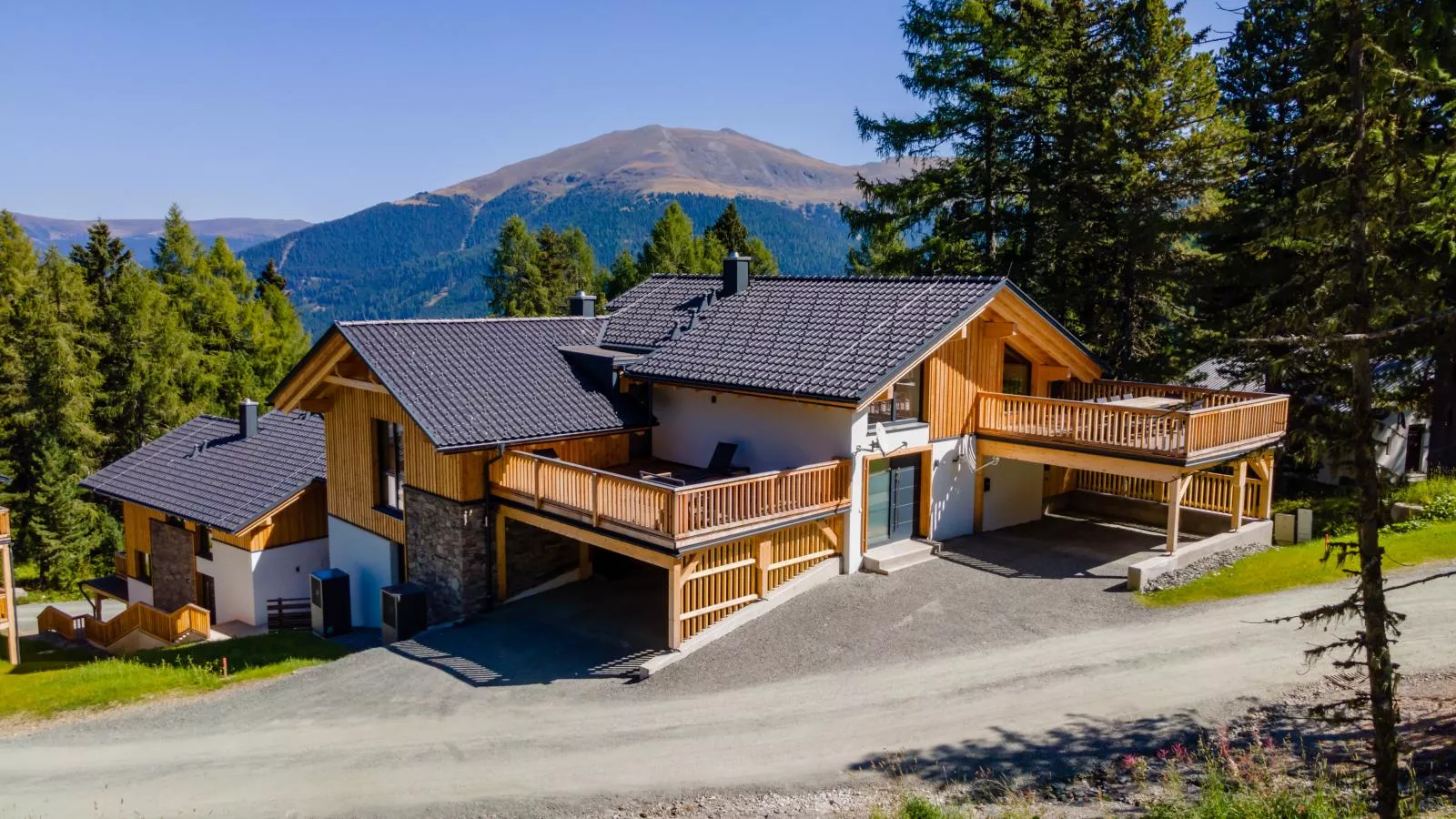 Haus Vlietländer-Exterior summer