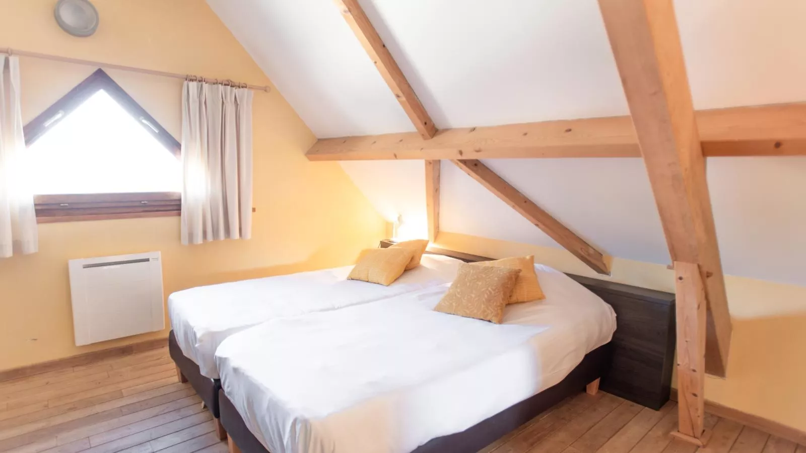 Lac Bleu nr 28-Chambre