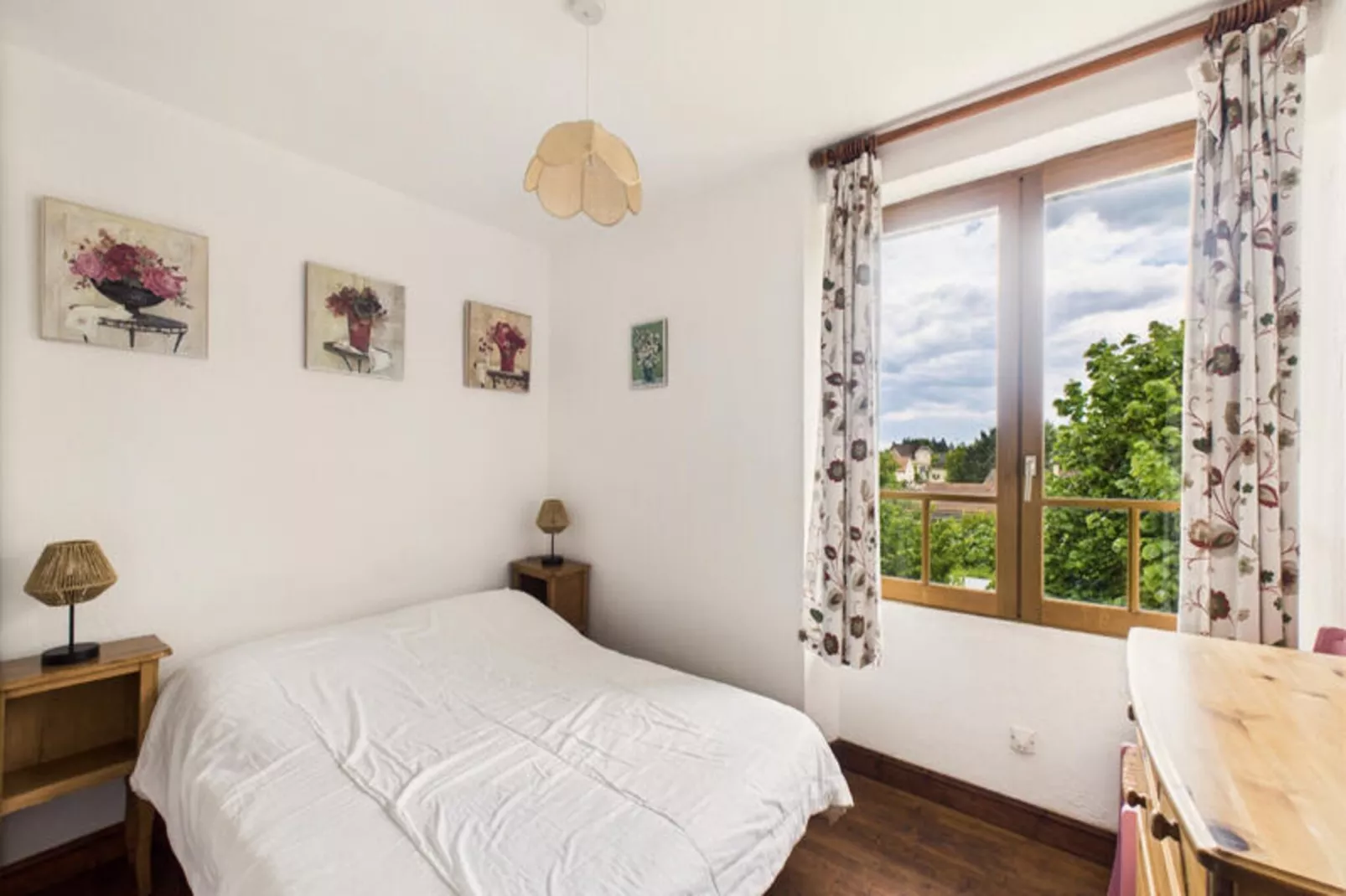 Maison à Montignac-Nicht zugeordnet