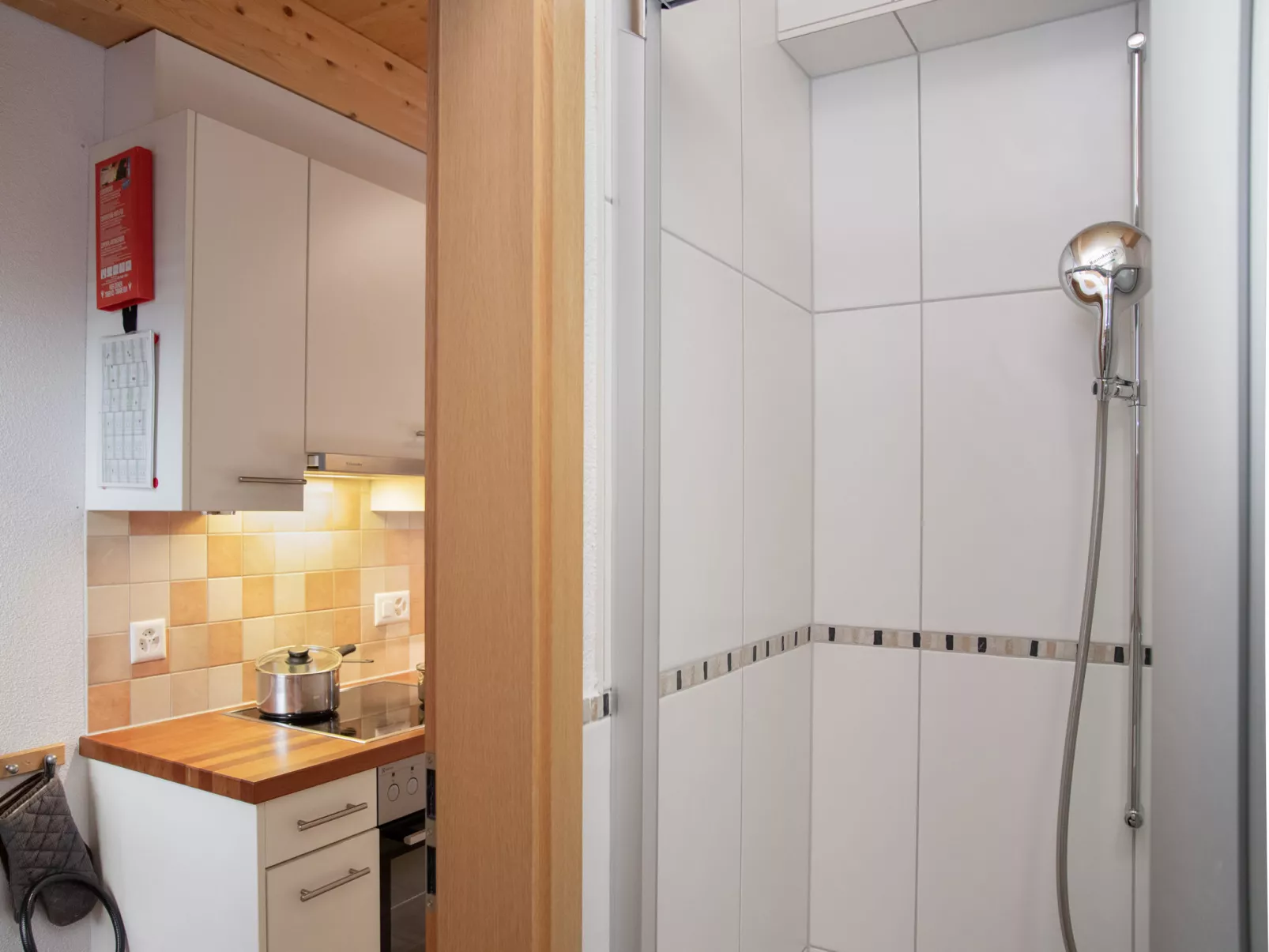 Racer's Retreat Apt.2-Drinnen