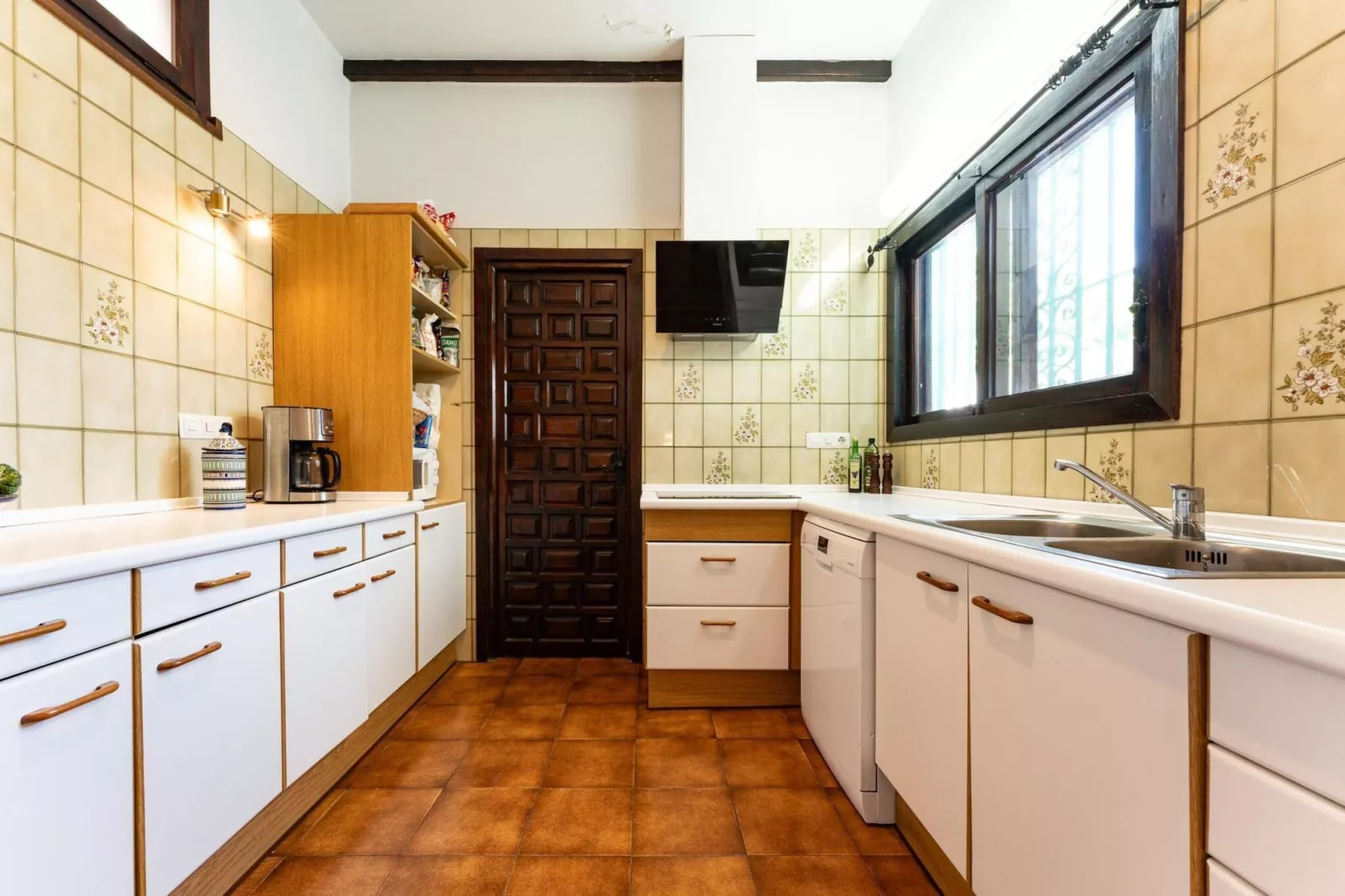 CT 269 GR - Faro's Sun Beach & More in Almuñecar-Kitchen